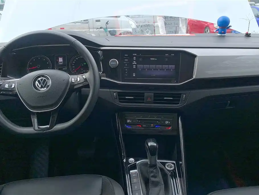 Volkswagen Tayron 2021 330TSI 2WD Luxury Smart Connect Edition фото 13