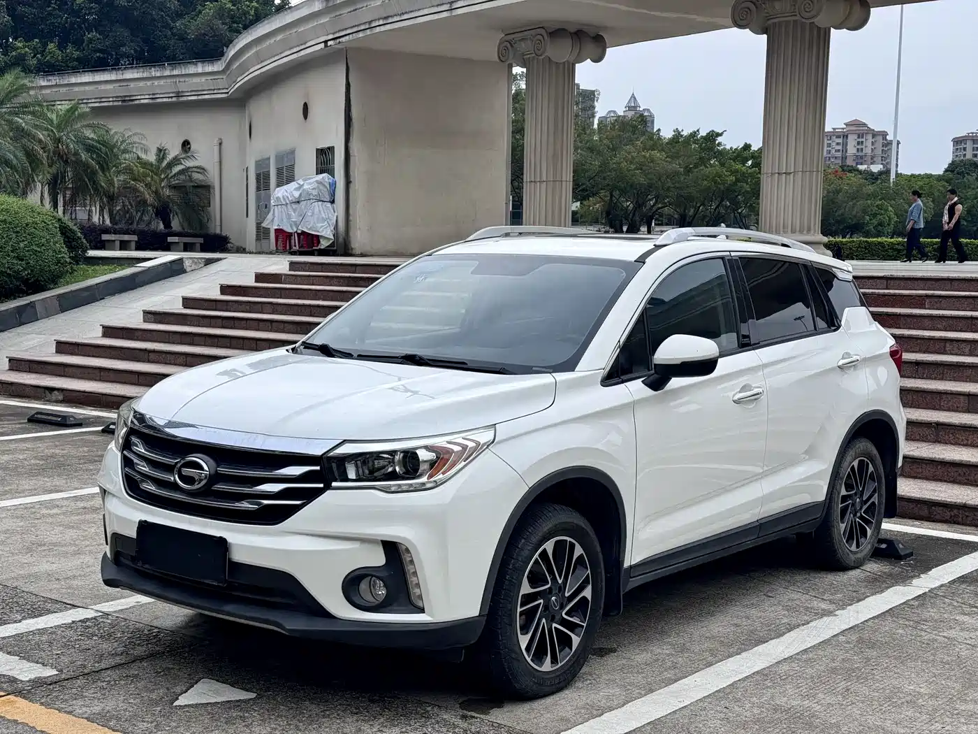 GAC Trumpchi Trumpchi GS4 2017 235T Automatic 2WD Elite