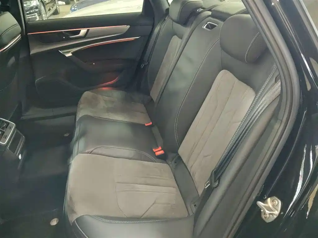 Audi A6L 2022 40 TFSI Luxury Dynamic фото 17