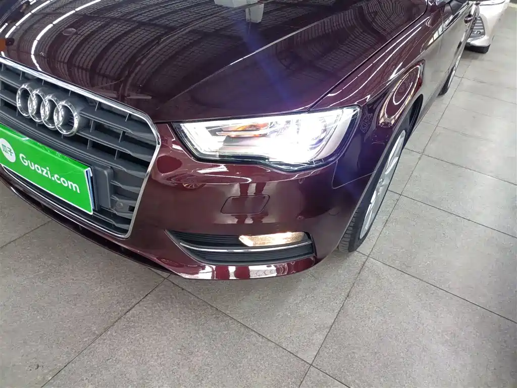 Audi A3 2014 Sportback 35 TFSI Automatic Comfort фото 19