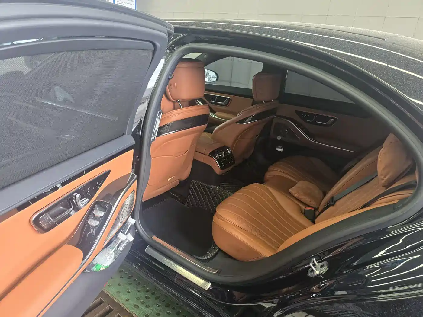 Mercedes-Benz S-Class 2023 Model S 400 L Luxury Edition фото 5