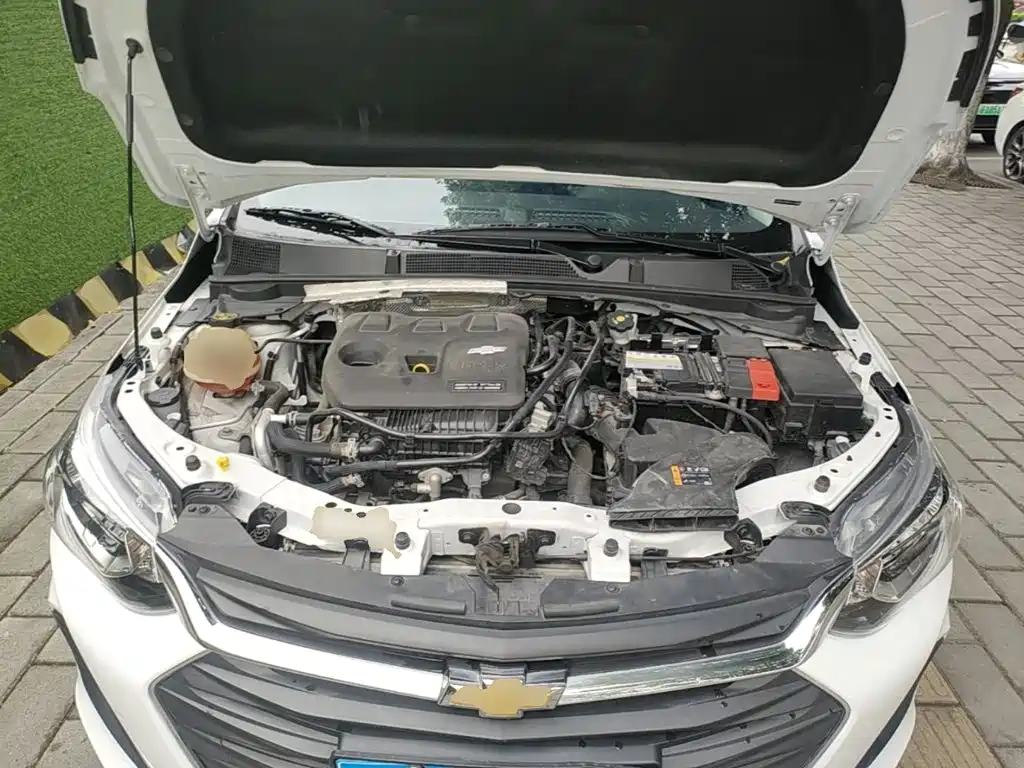 Photo 20 - Chevrolet Cavalier