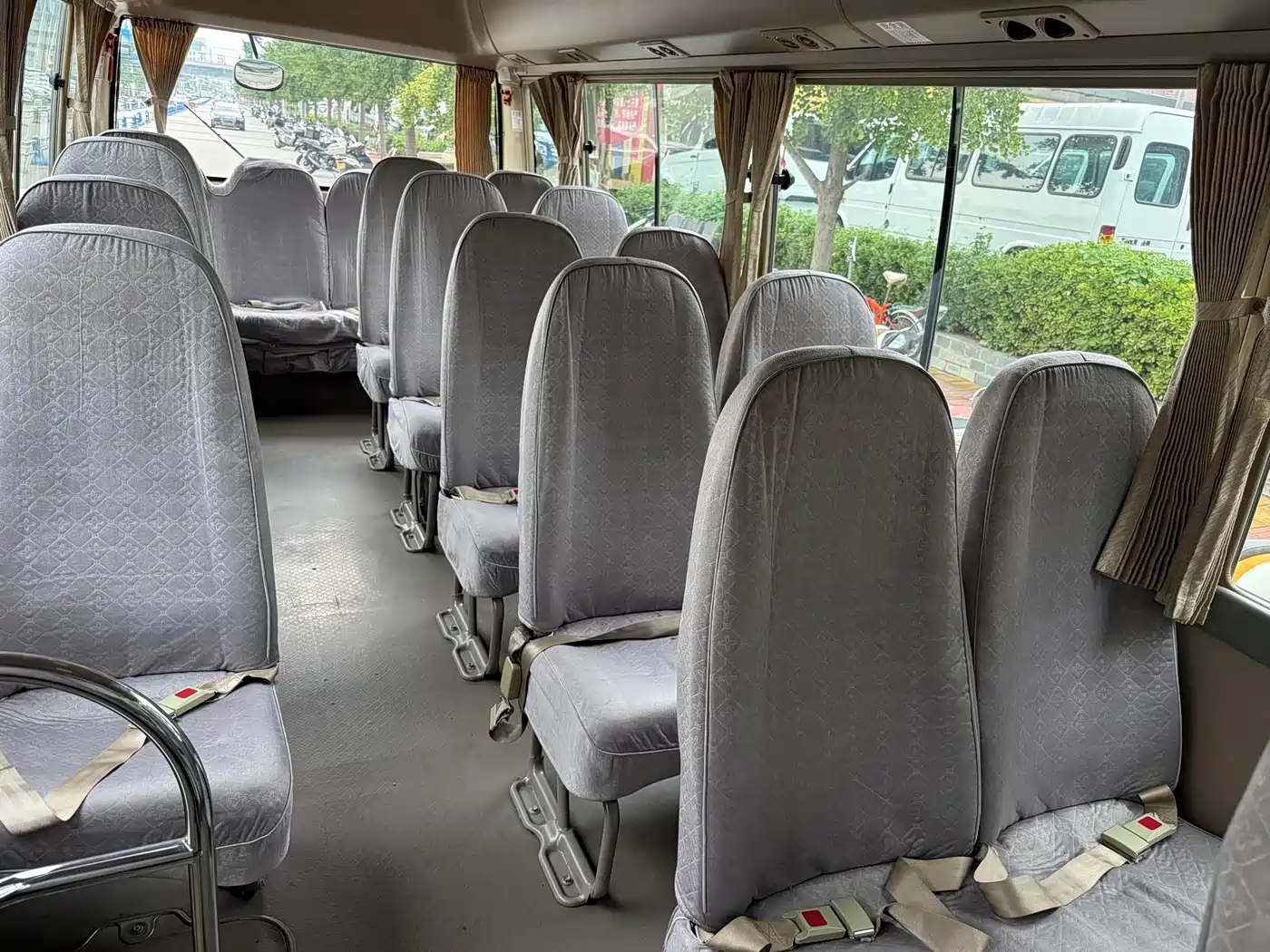 Toyota Coaster 2009 2007 2.7L Gasoline Premium Upgrade Edition 23-seater