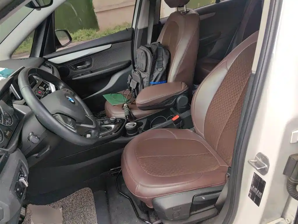 BMW 2 Series Tourer (Import) 2015 218i Leading Type фото 11