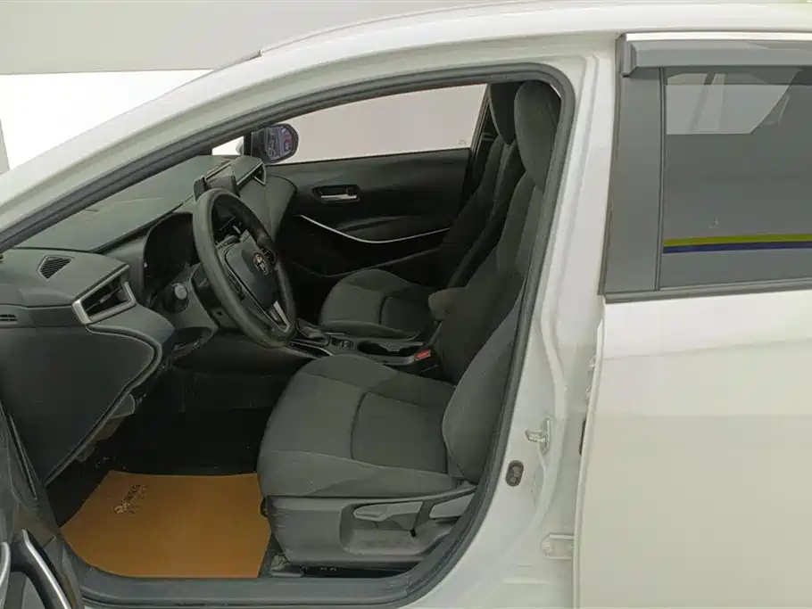 Toyota Levin 2022 Dual Engine 1.8H E-CVT Leading Edition фото 9
