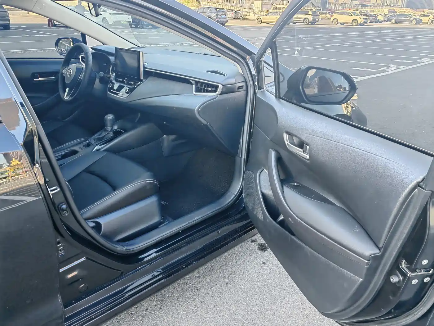 Toyota Corolla 2021 TNGA 1.5L CVT Elite Edition фото 13
