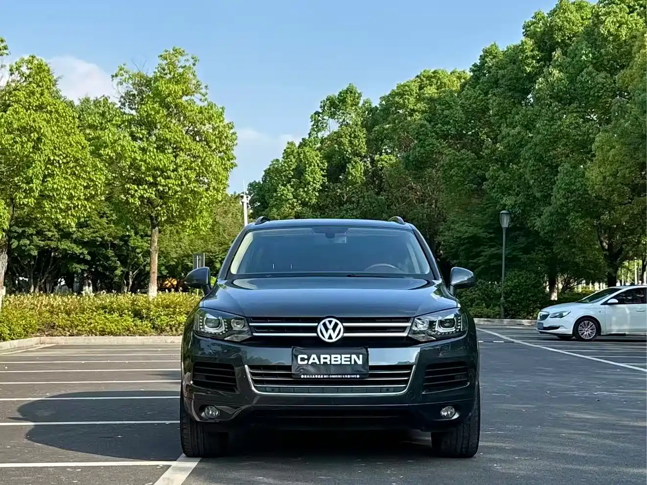 Volkswagen Touareg 2011 3.0TSI Premium фото 2
