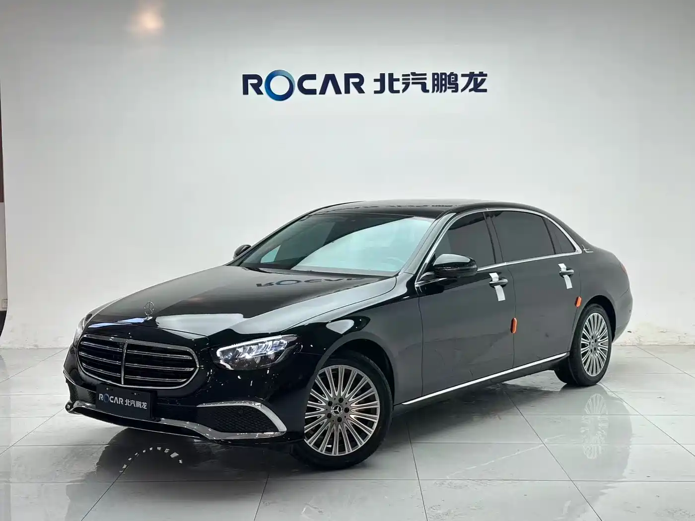 Mercedes-Benz E-Class 2023 E 300 L Fashion