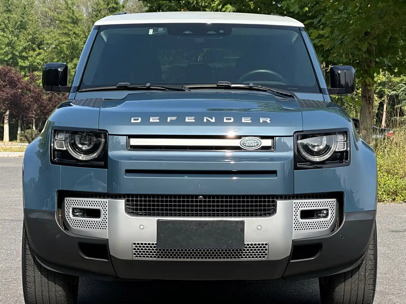 Land Rover Defender 2020 2020 Model 110 P400 SE