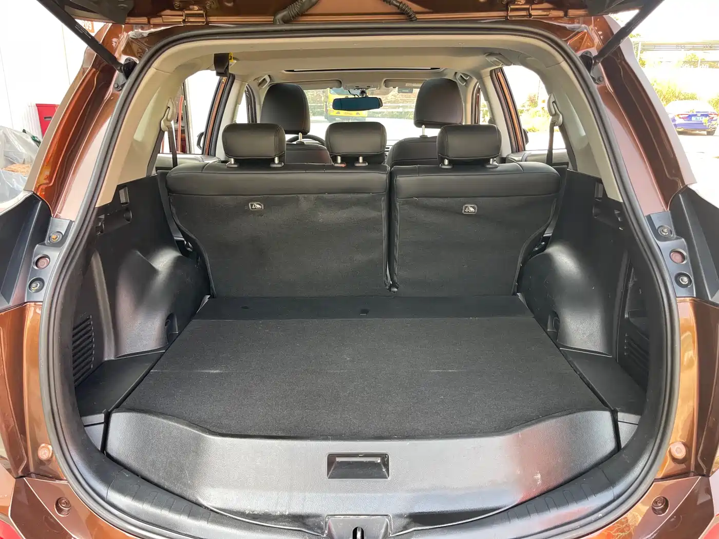 Toyota RAV4 Rongfang 2016 2.0L CVT 2WD Trend (China V) фото 20