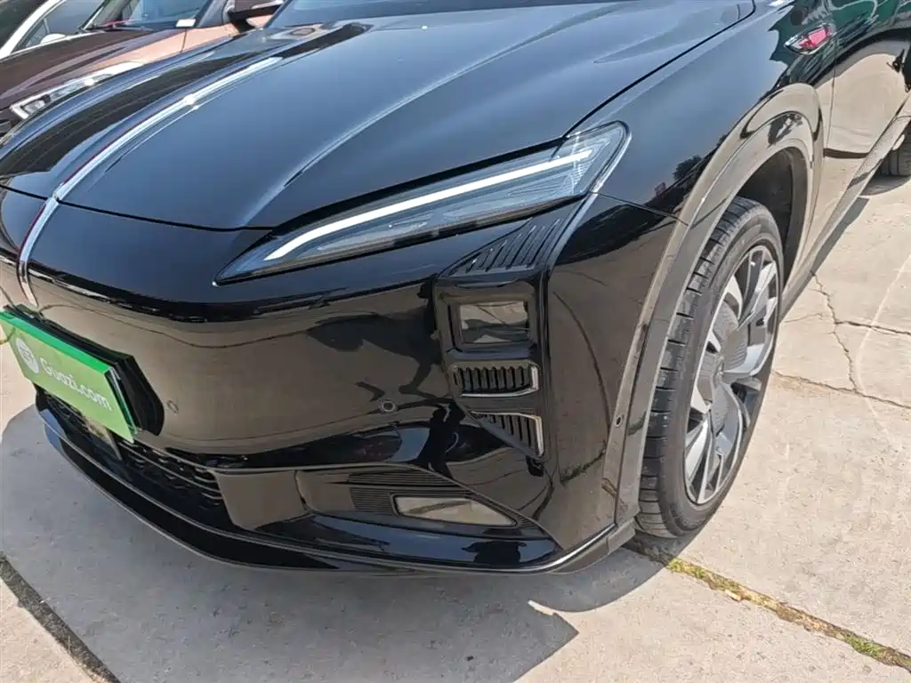 Hongqi Tian Gong 08 2025 680 Ultra AWD фото 18