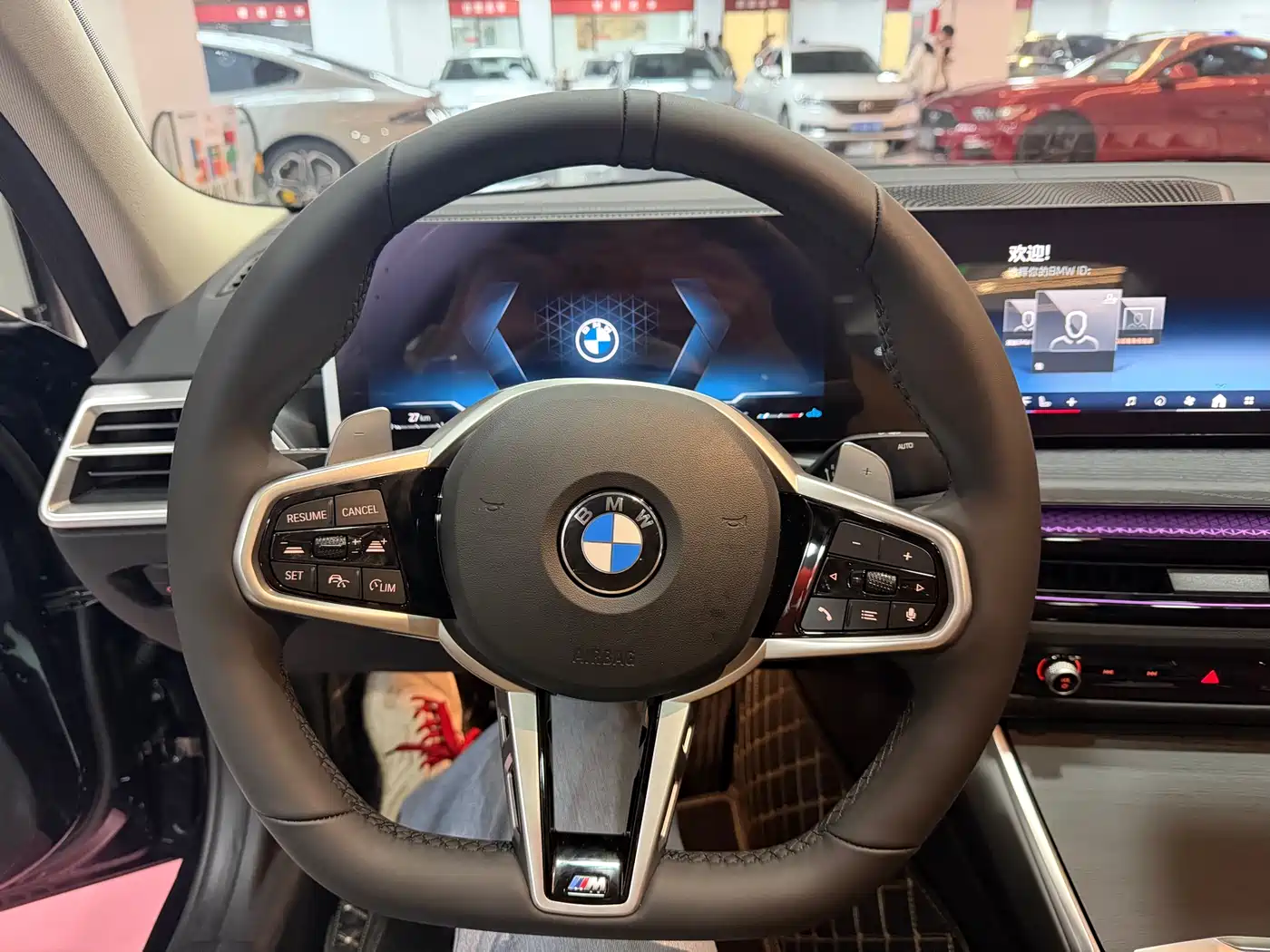 BMW 3 Series 2023 320Li M Sport Package фото 7