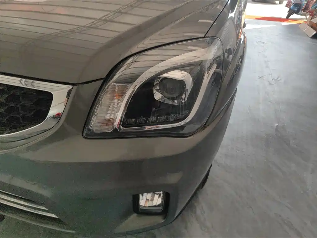 Kia Sportage 2013 2.0L Manual 2WD GL фото 18