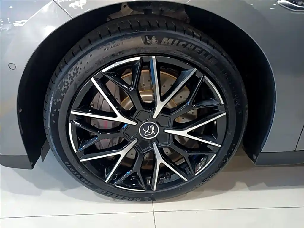 BYD Han 2022 EV Genesis Edition 610KM AWD Premium фото 23