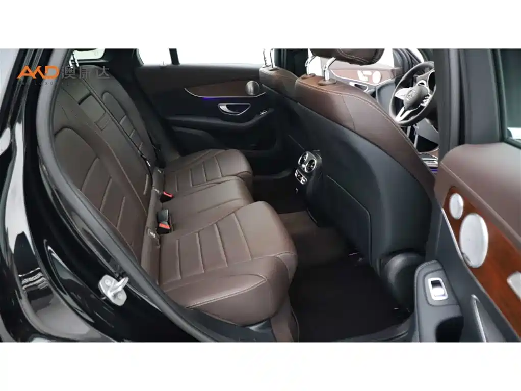 Mercedes-Benz GLC 2021 GLC 300 L 4MATIC Sporty фото 8