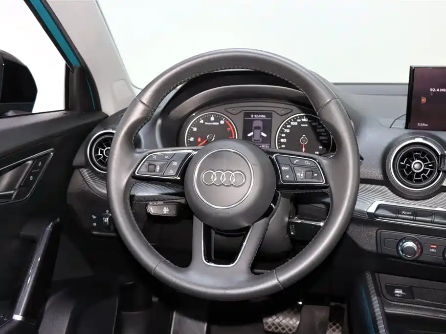 Audi Q2L 2018 35 TFSI Launch Exclusive Edition China V фото 12