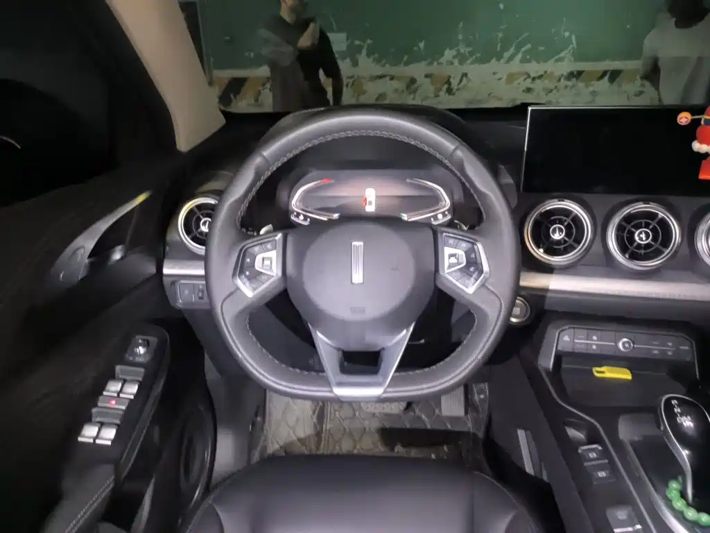 WEY VV5 2021 2021 1.5T 2WD Smart Pioneer