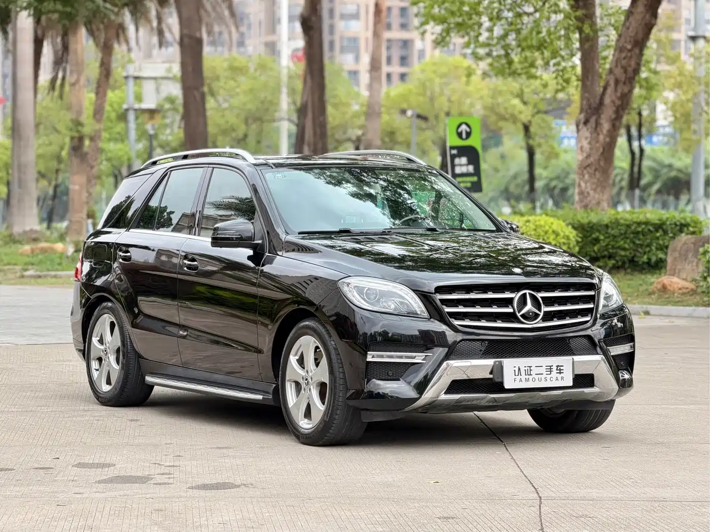 Mercedes-Benz M-Class 2014 ML 400 4MATIC Dynamic фото 3