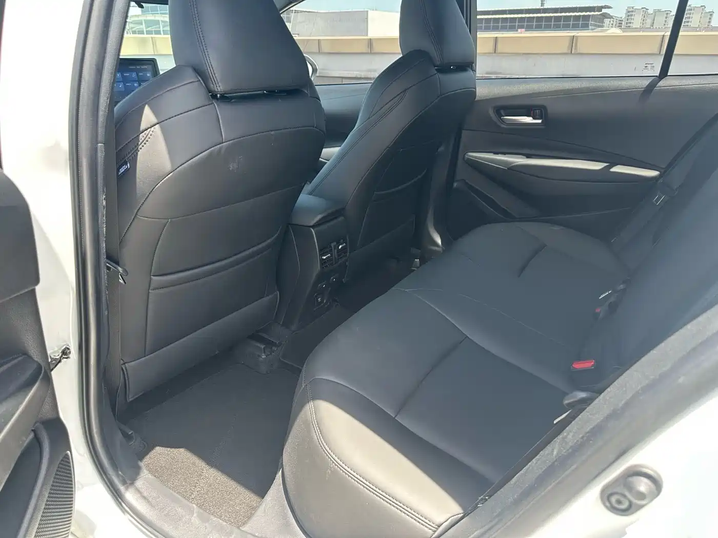 Toyota Levin 2022 185T CVT Luxury Edition фото 14