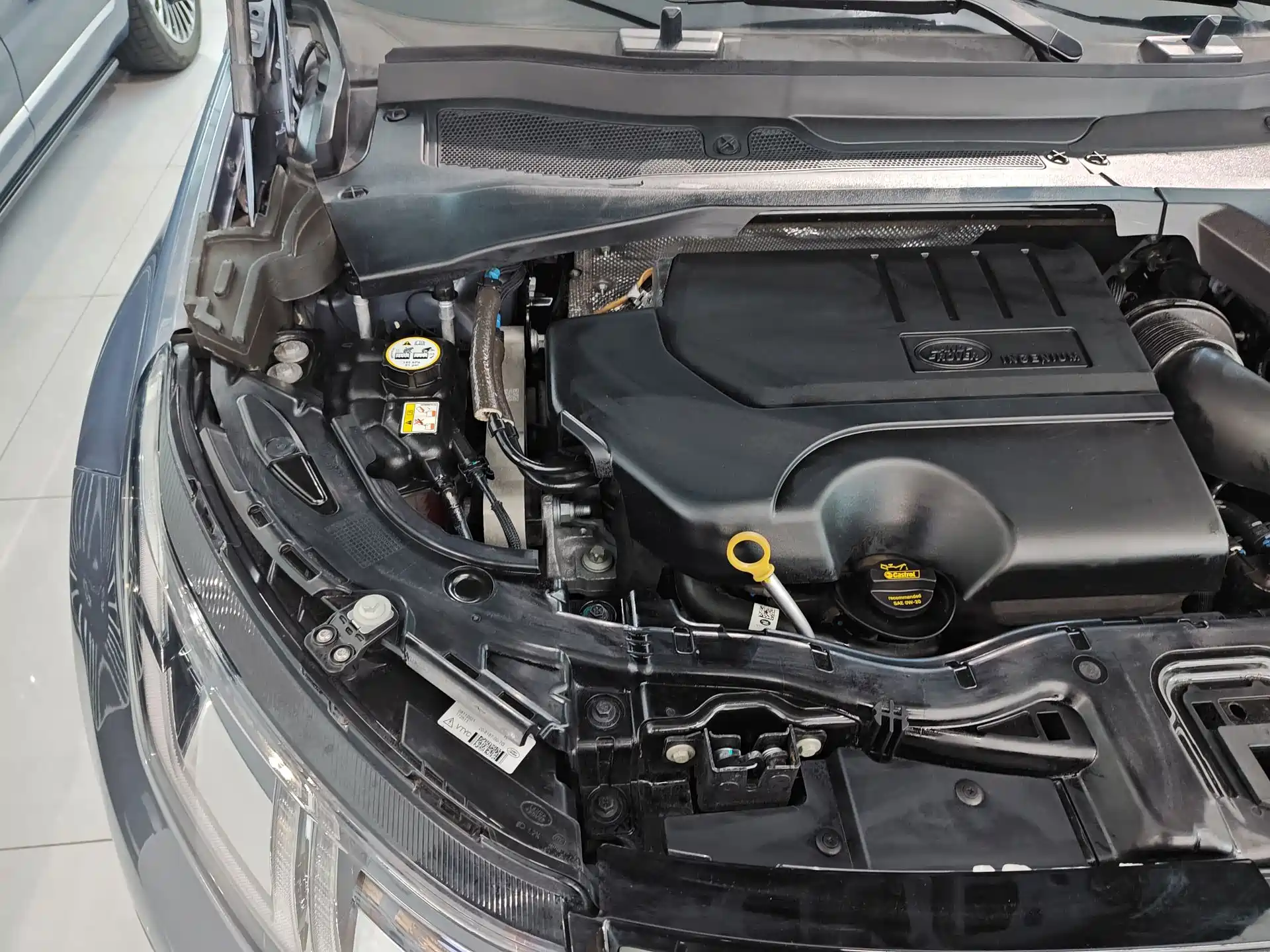 Фото 29 - Land Rover Discovery Sport