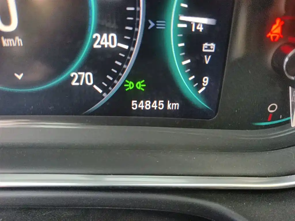 Buick Regal 2015 1.6T Elite Tech Edition фото 8