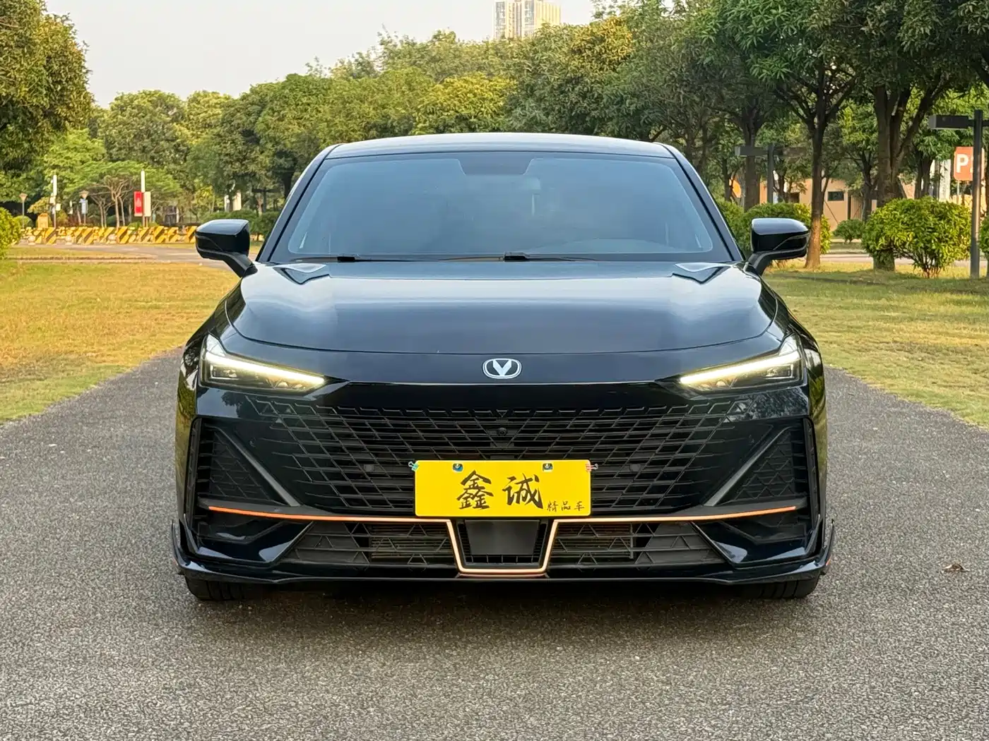 CHANGAN UNI-V