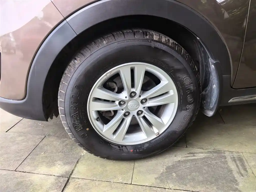 Kia Sportage 2015 2.0L Automatic 2WD GL фото 23