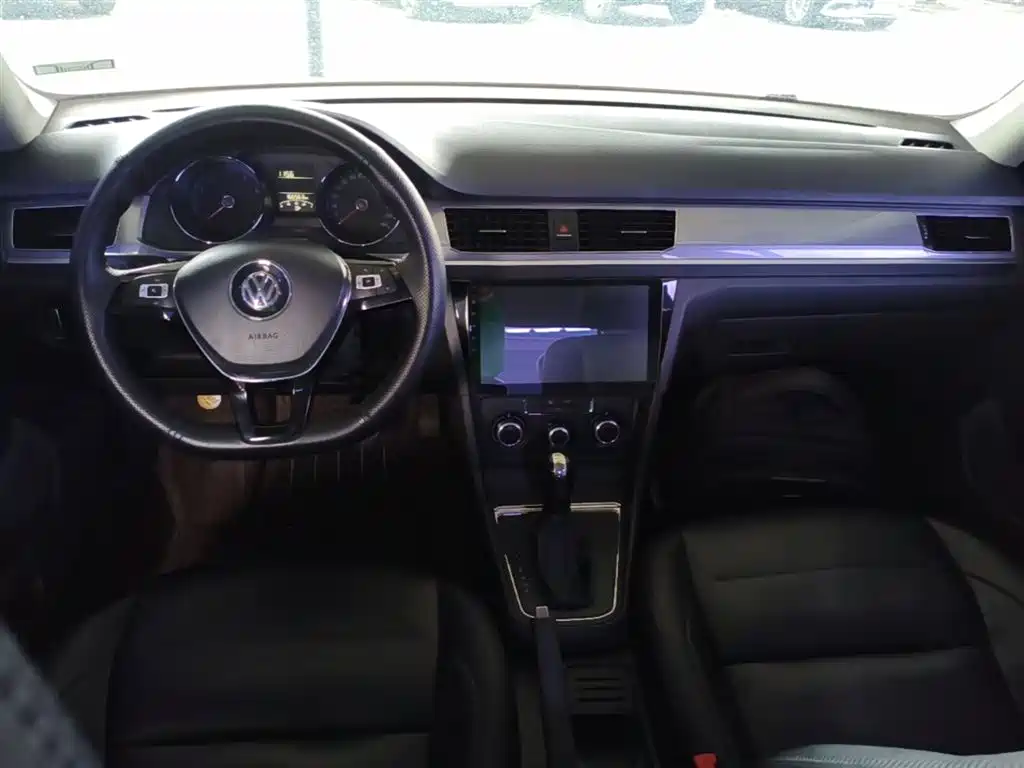 Volkswagen Bora 2016 Model 1.6L Automatic Fashion фото 10