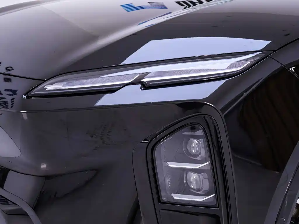 Photo 4 - NIO EC6