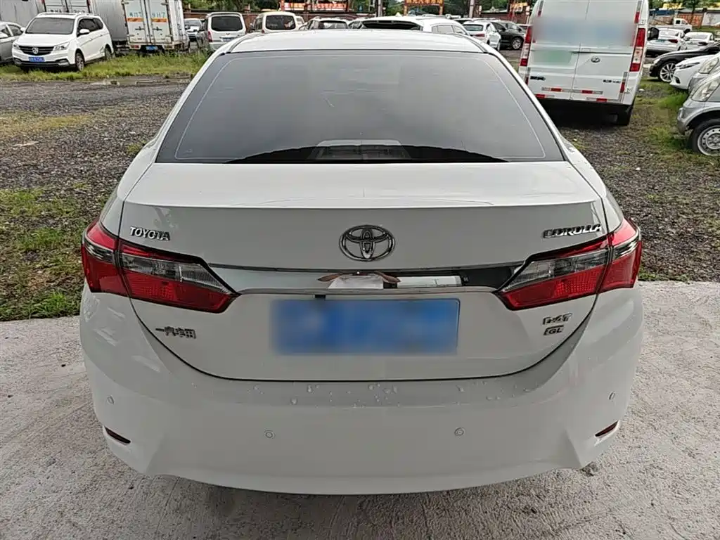 Toyota Corolla 2018 1.2T S-CVT GL Smart Edition фото 6