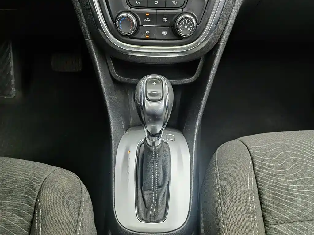 Buick Encore 2014 1.4T Automatic 2WD Urban Elite фото 13