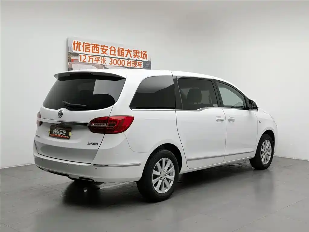 Buick GL8 2017 25S Luxury China V фото 2