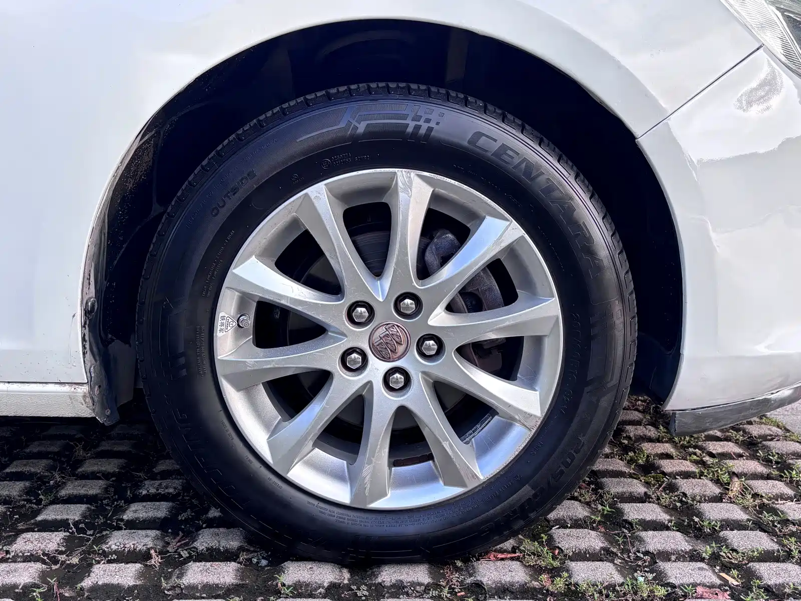 Фото 19 - Buick Excelle