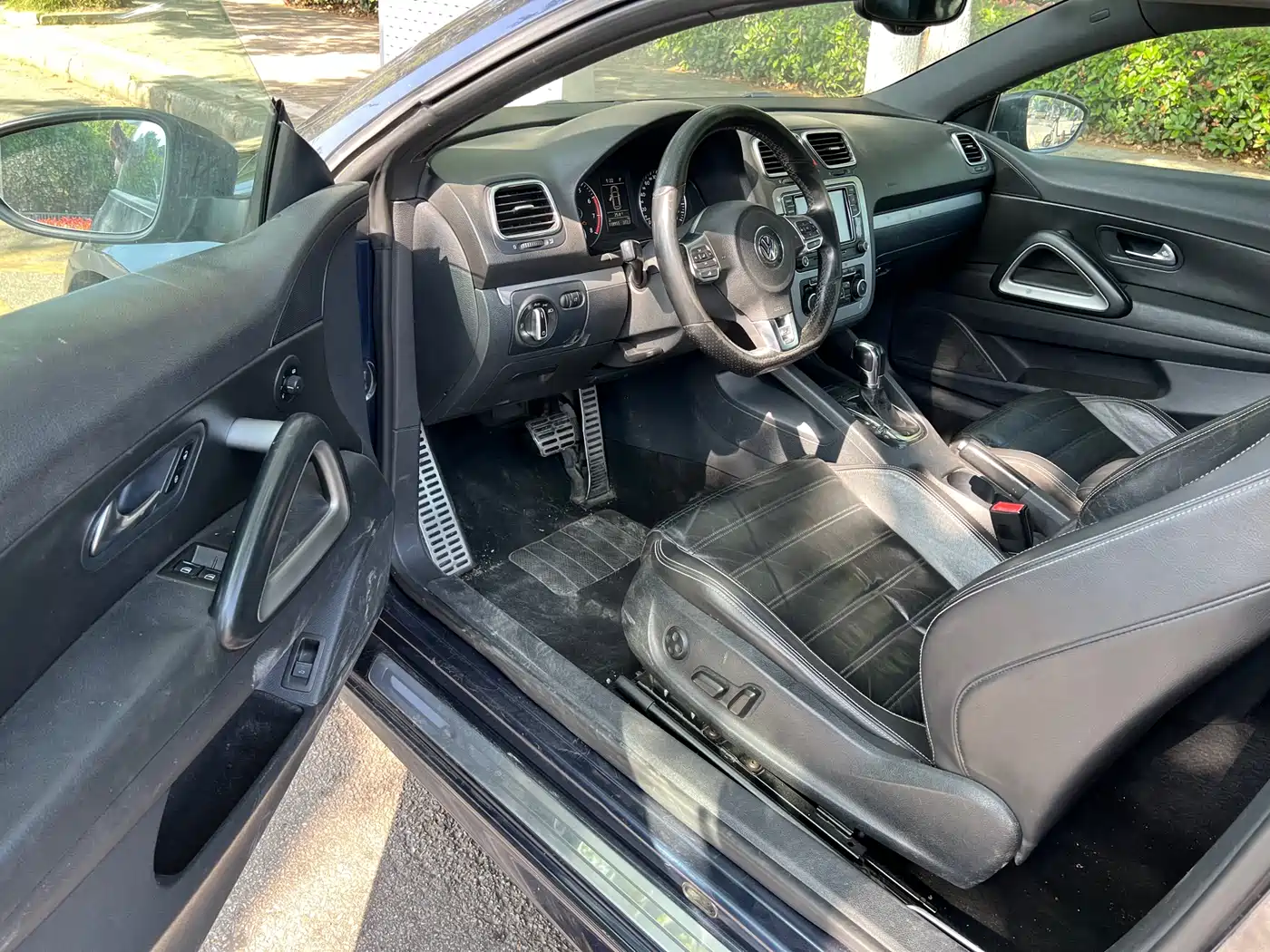 Volkswagen Scirocco 2013 2.0TSI Million Mile Edition фото 8