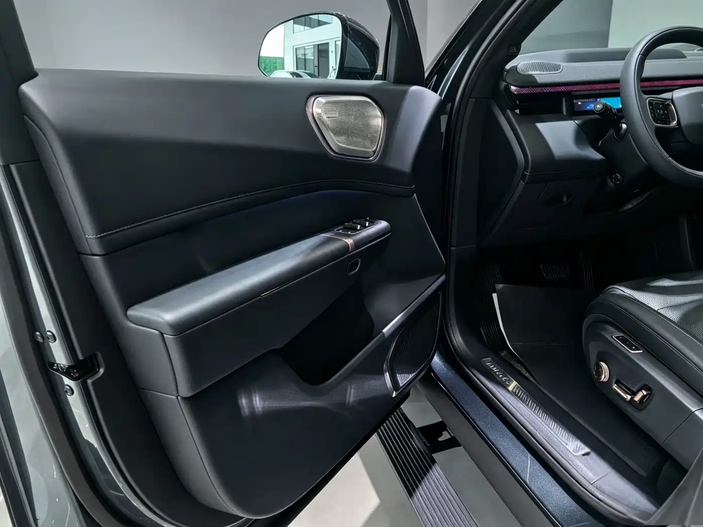 2026 Lynk & Co 900