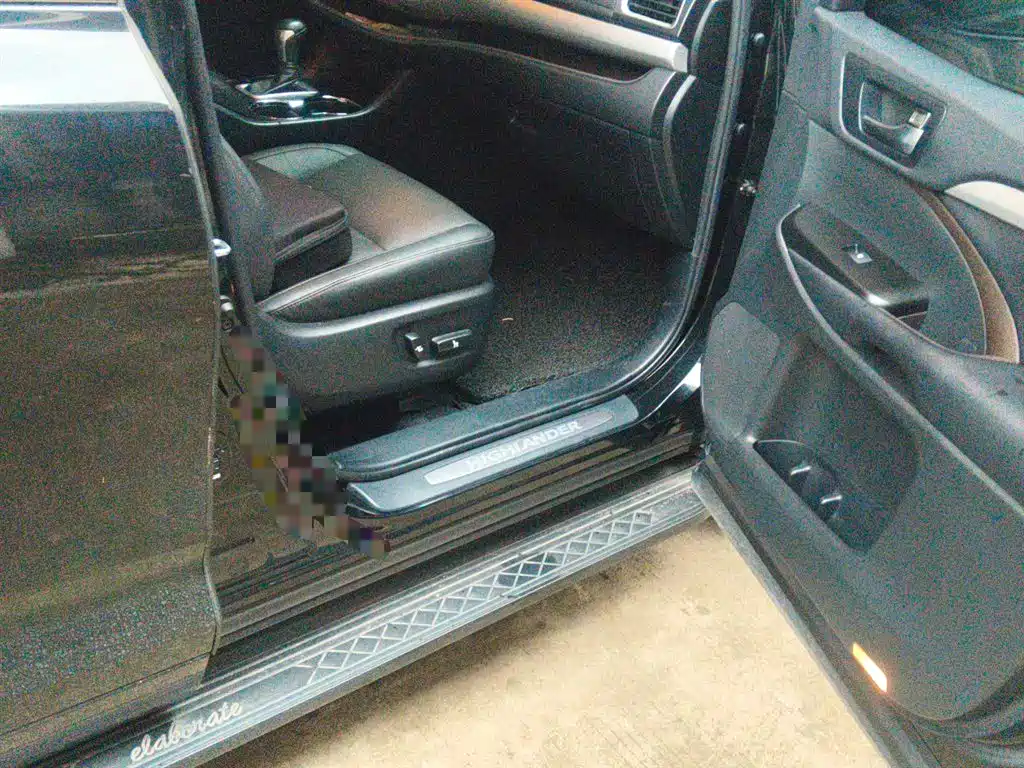 Toyota Highlander 2018 2.0T 4WD Luxury 7-seater China VI фото 21