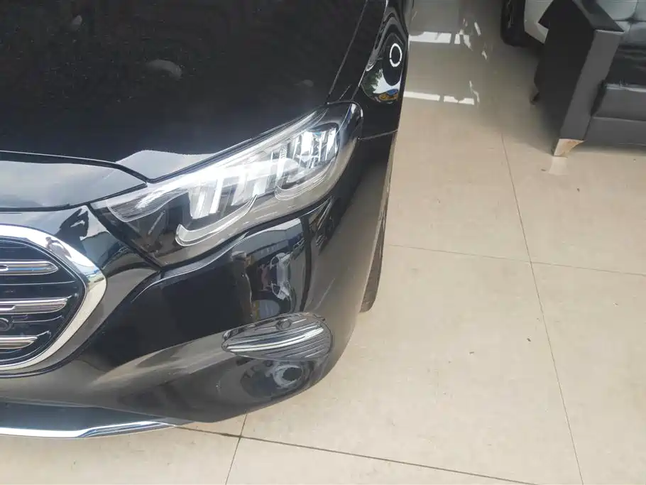 Mercedes-Benz E-Class 2025 E 300 L Luxury Sport фото 5