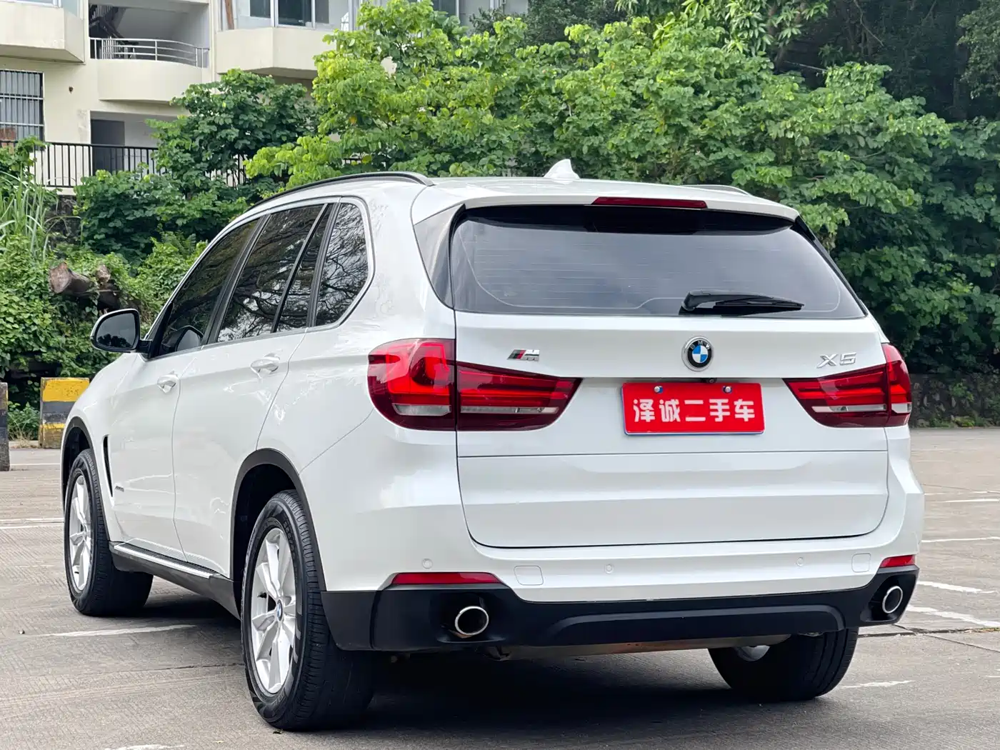 BMW X5 (Import) 2015 xDrive28i фото 6