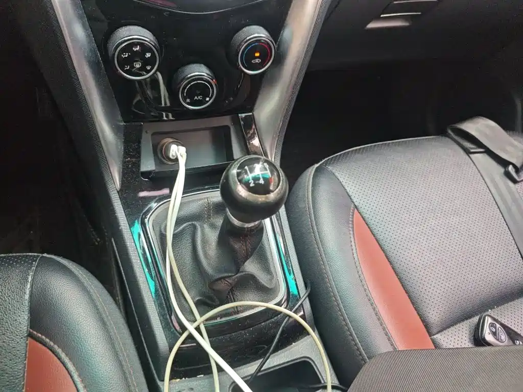 BYD F3 2016 1.5L Manual Luxury фото 10