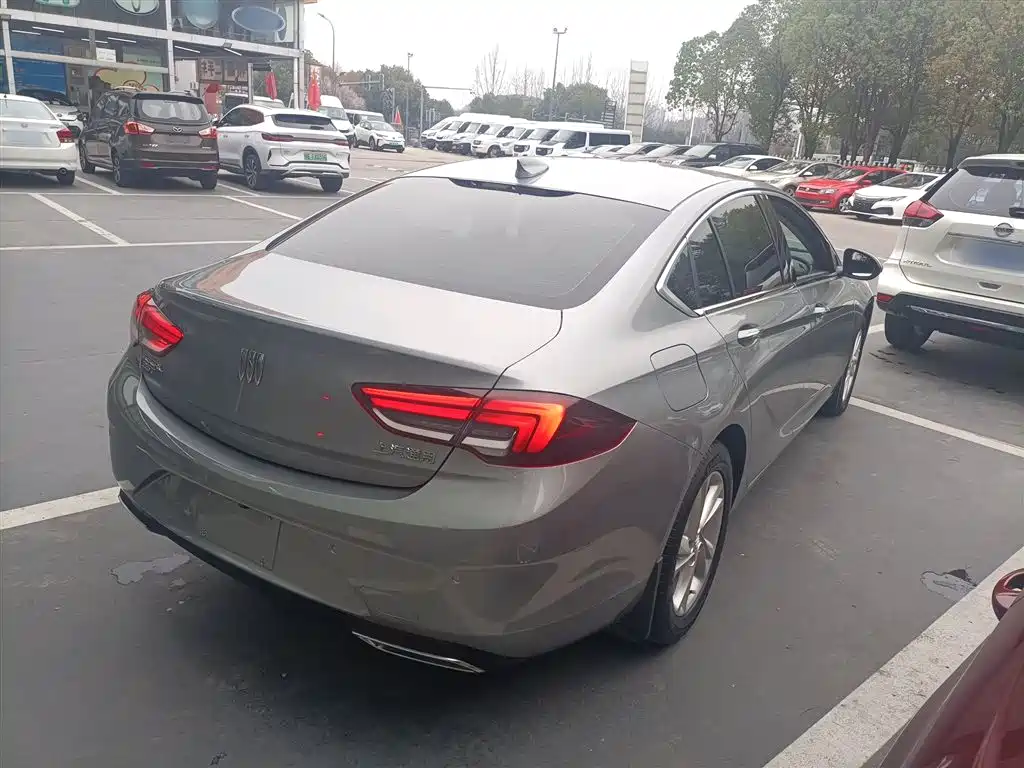 Buick Regal 2024 25T Ultra Comfort Edition фото 5