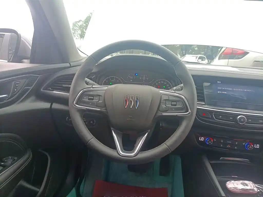 Buick Regal 2024 25T Ultra Comfort Edition фото 7