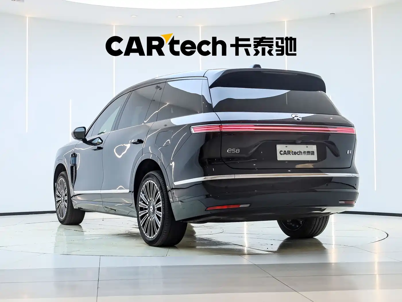 NIO ES8 2026 2025 Model 6-Seat Executive Luxury Edition