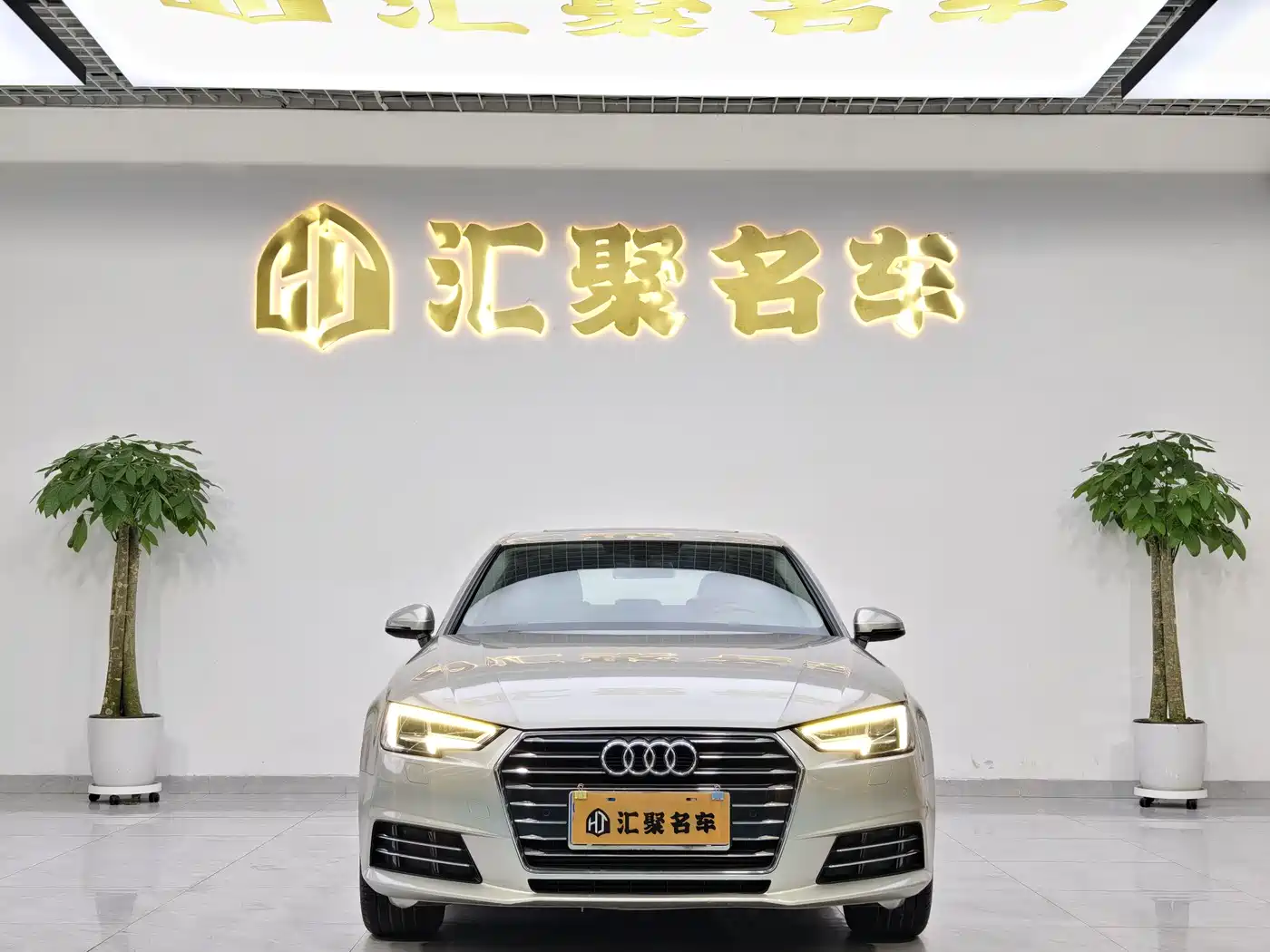 Audi A4L 2018 30th Anniversary 40 TFSI Fashion фото 2