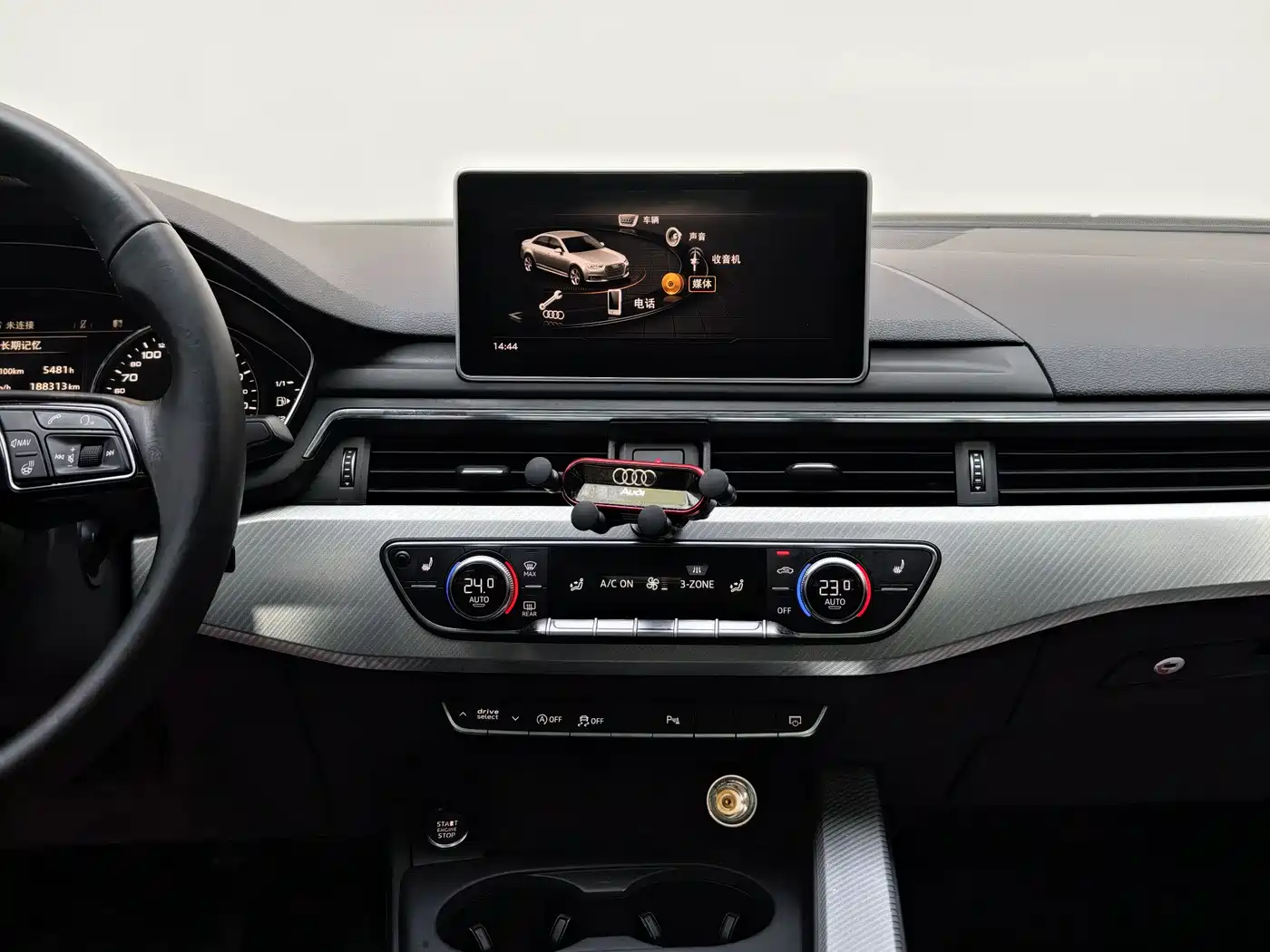 Audi A4L 2018 30th Anniversary 40 TFSI Fashion фото 27