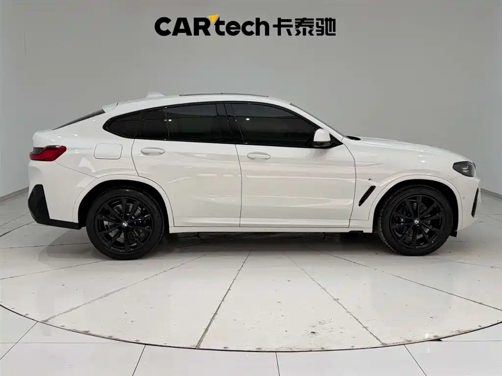 BMW X4 2022 Facelift xDrive 30i M Sport Shadow Edition фото 12