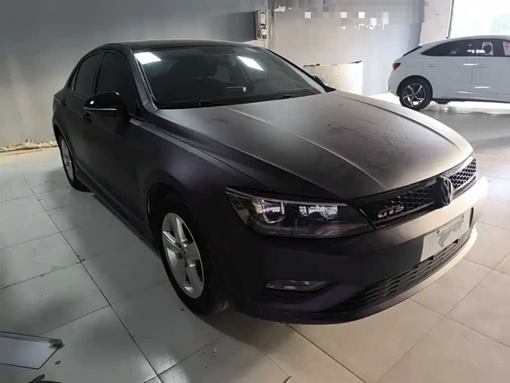 Volkswagen Lamando 2017 230TSI DSG Trend Edition фото 4
