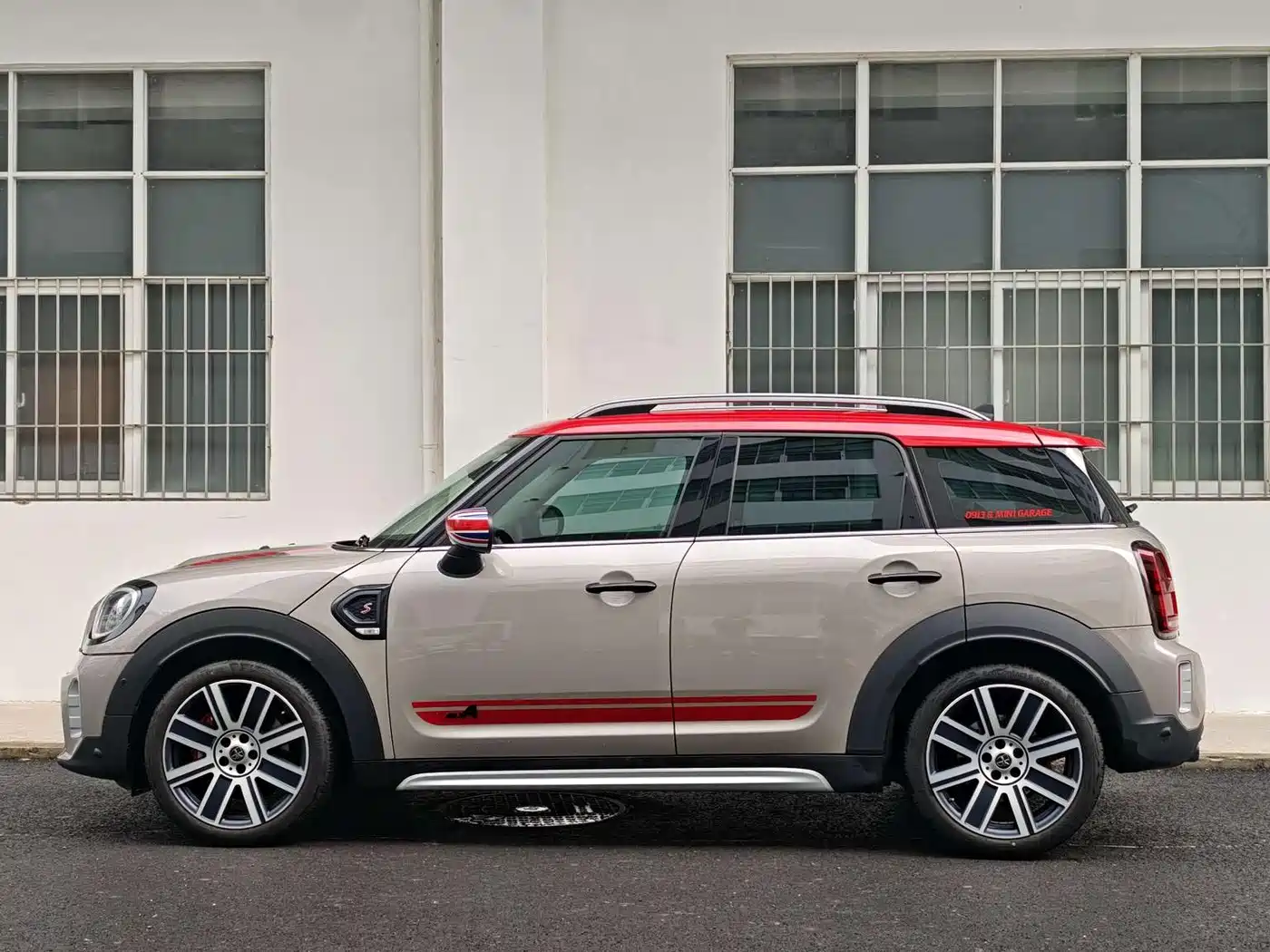 MINI COUNTRYMAN 2022 2023 Facelift 2.0T COOPER S ALL4 Connoisseur
