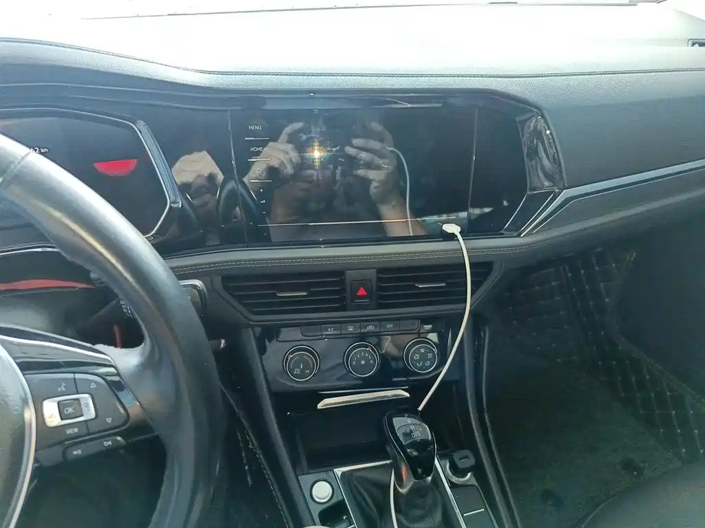Volkswagen Sagitar 2021 280TSI DSG Comfort Smart Connect Edition фото 6
