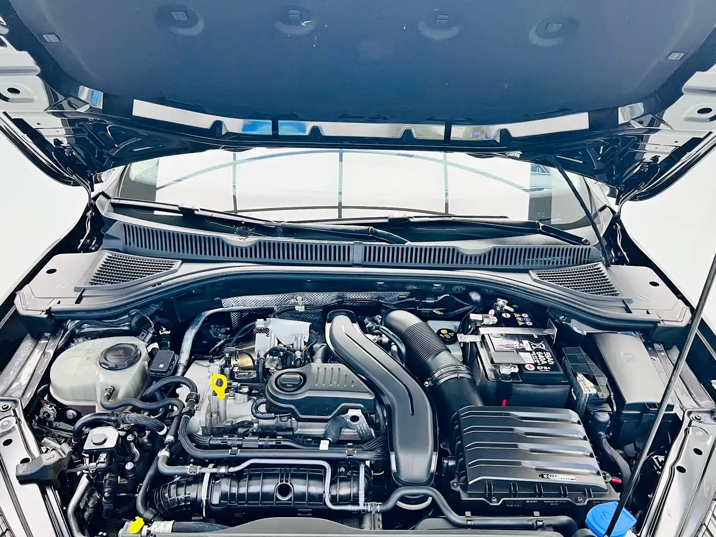Volkswagen Sagitar, миниатюра 26