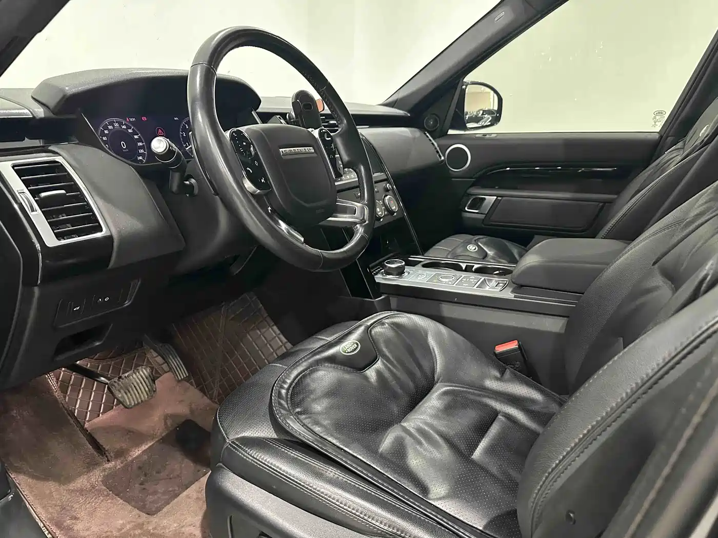 Фото 6 - Land Rover Discovery